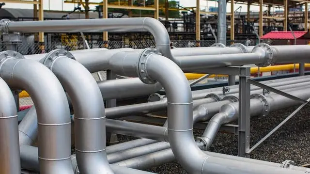 Erection of Pipelines & Fittings