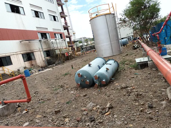 Fabricated vessels ready for dispatch at plant site